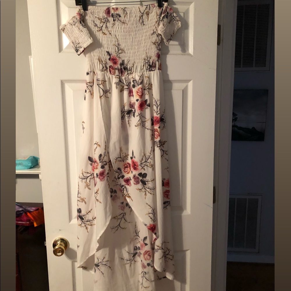 Strapless- romper dress